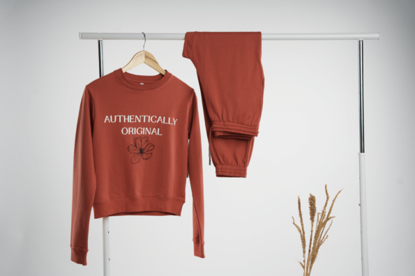 Unapologetic Sweatshirt Brown